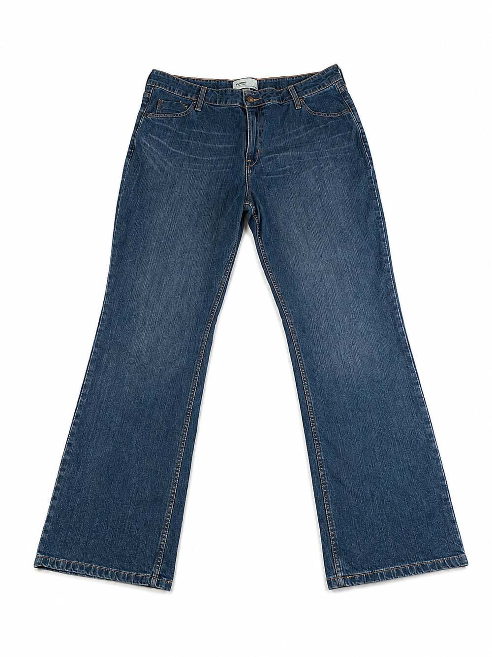 Levi Strauss Signature Mid Rise Bootcut Jeans